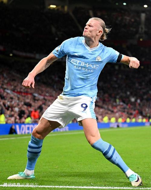 波兰媒体：莱万妻子经常分享跳交际舞的视频，引发了夫妻争吵