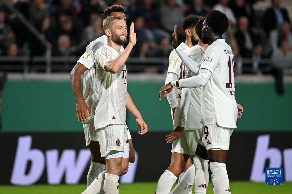 爱德华兹赛季第4次轰下40+，仅次于东契奇5次