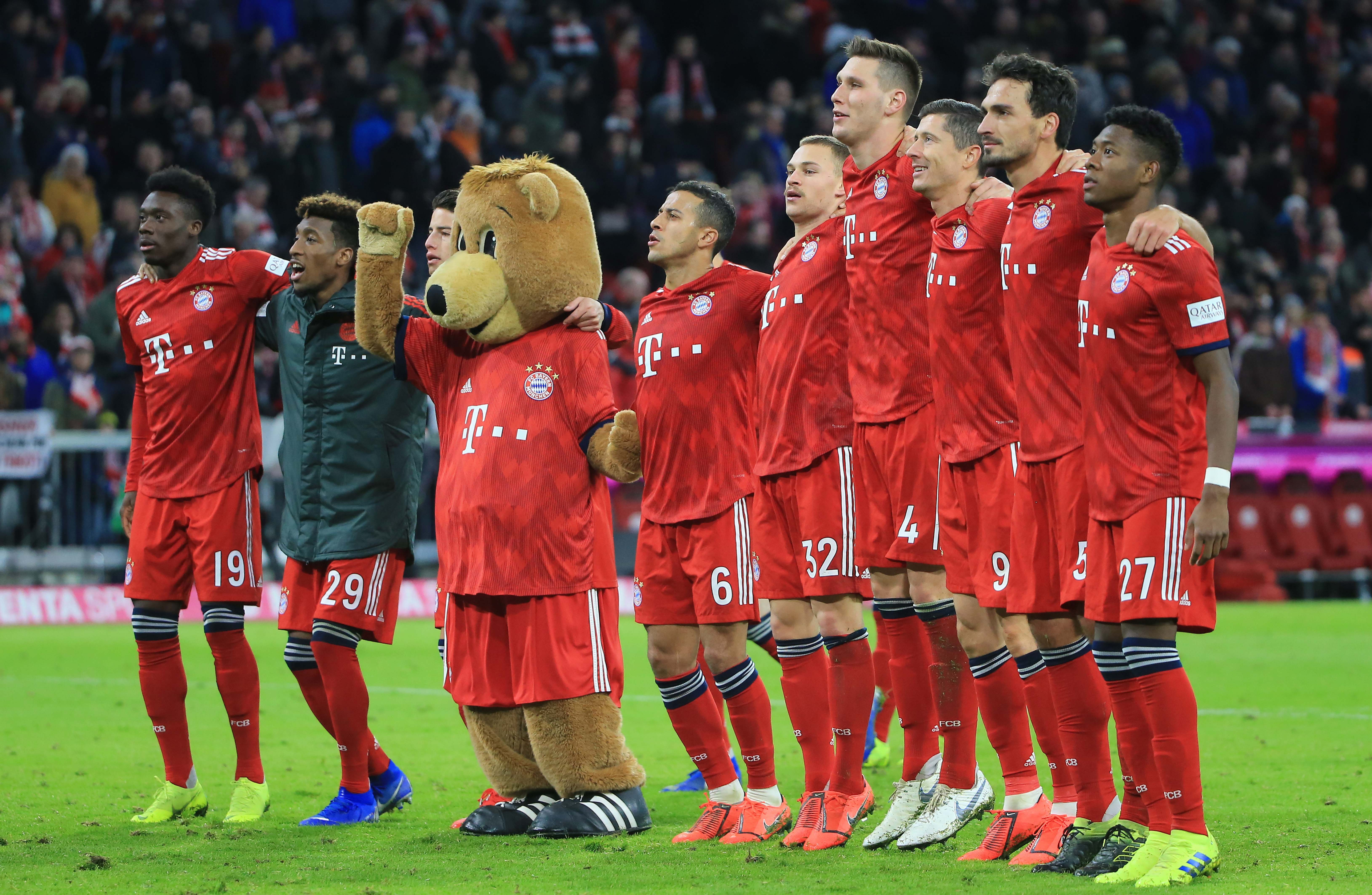 足球欧洲杯倒计时50天，多队提前公布名单