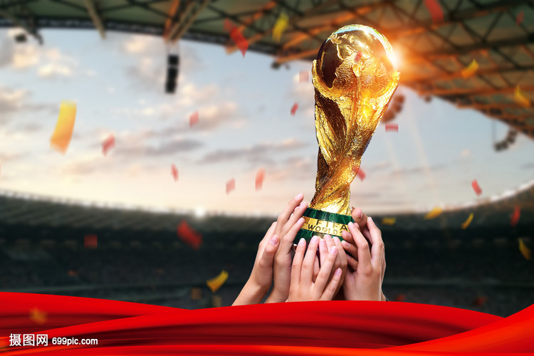 英超半场：姆伯莫造险，两队合计6脚射门，曼联0-0西汉姆联