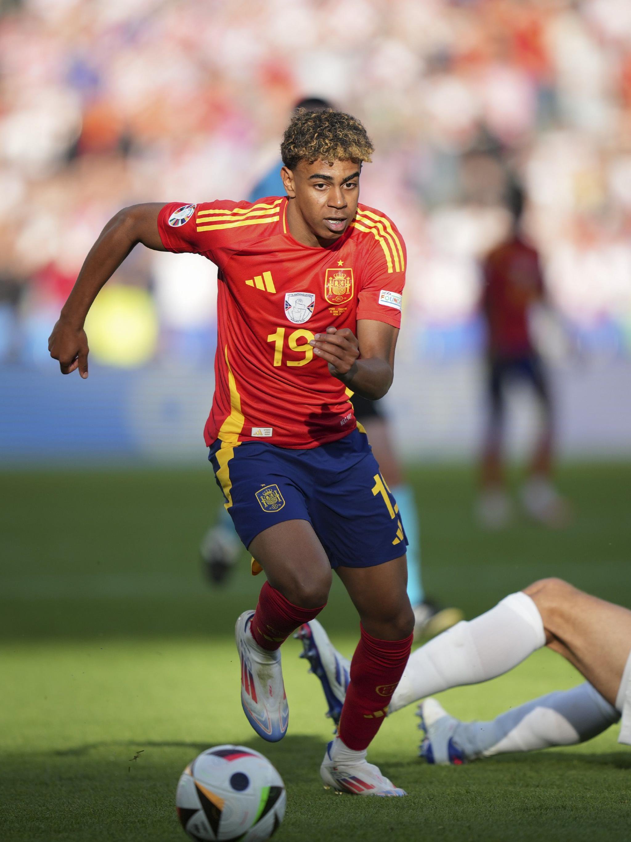 北京国安小将连续爆发