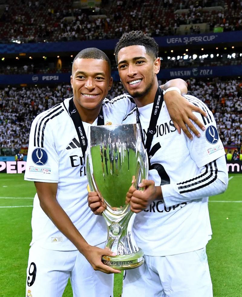 火箭3分不敌掘金，谢泼德半场大暴走，申京对位约基奇完败